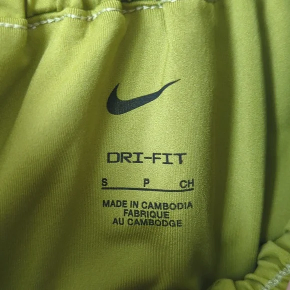 Nike One Dri-Fit Ultra High Waisted 3" Brief Lined Athletic Shorts Moss Green S - Picture 6 of 14